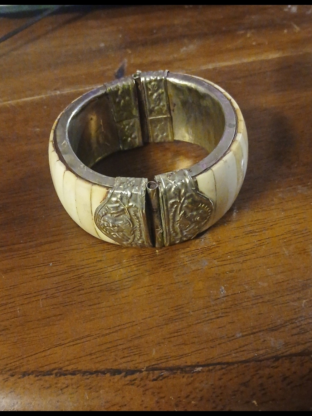 Vintage Bone And Brass Hinged Bangle Bracelet